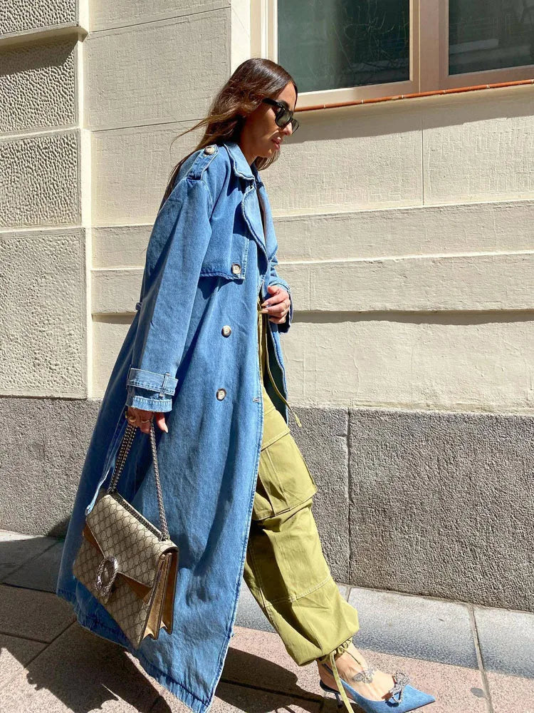 Chic Denim Jackets for Trendy Outerwear